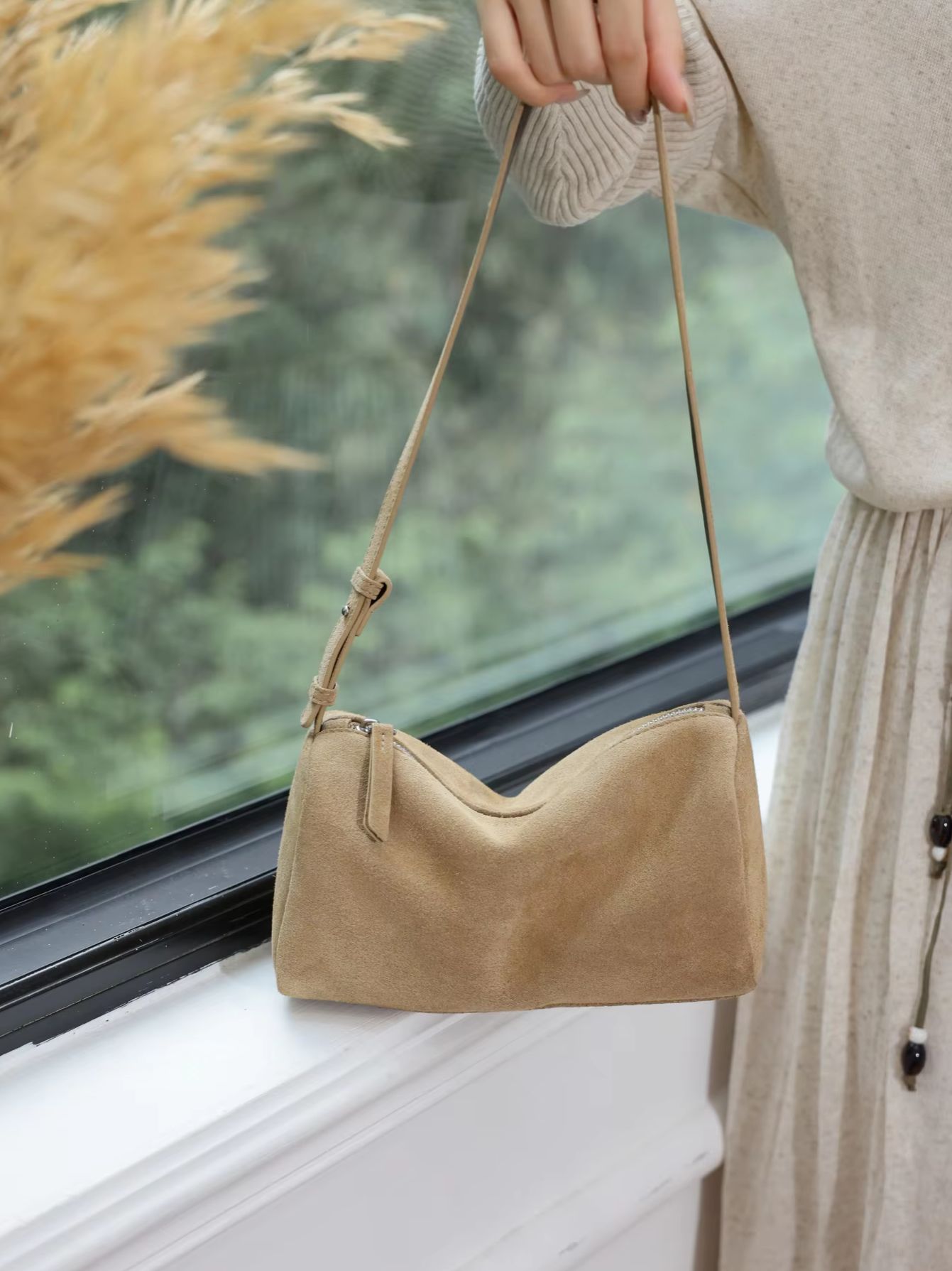 Women Bags 2026 Trends - Matte Suede Cow Leather Cylinder Shoulder